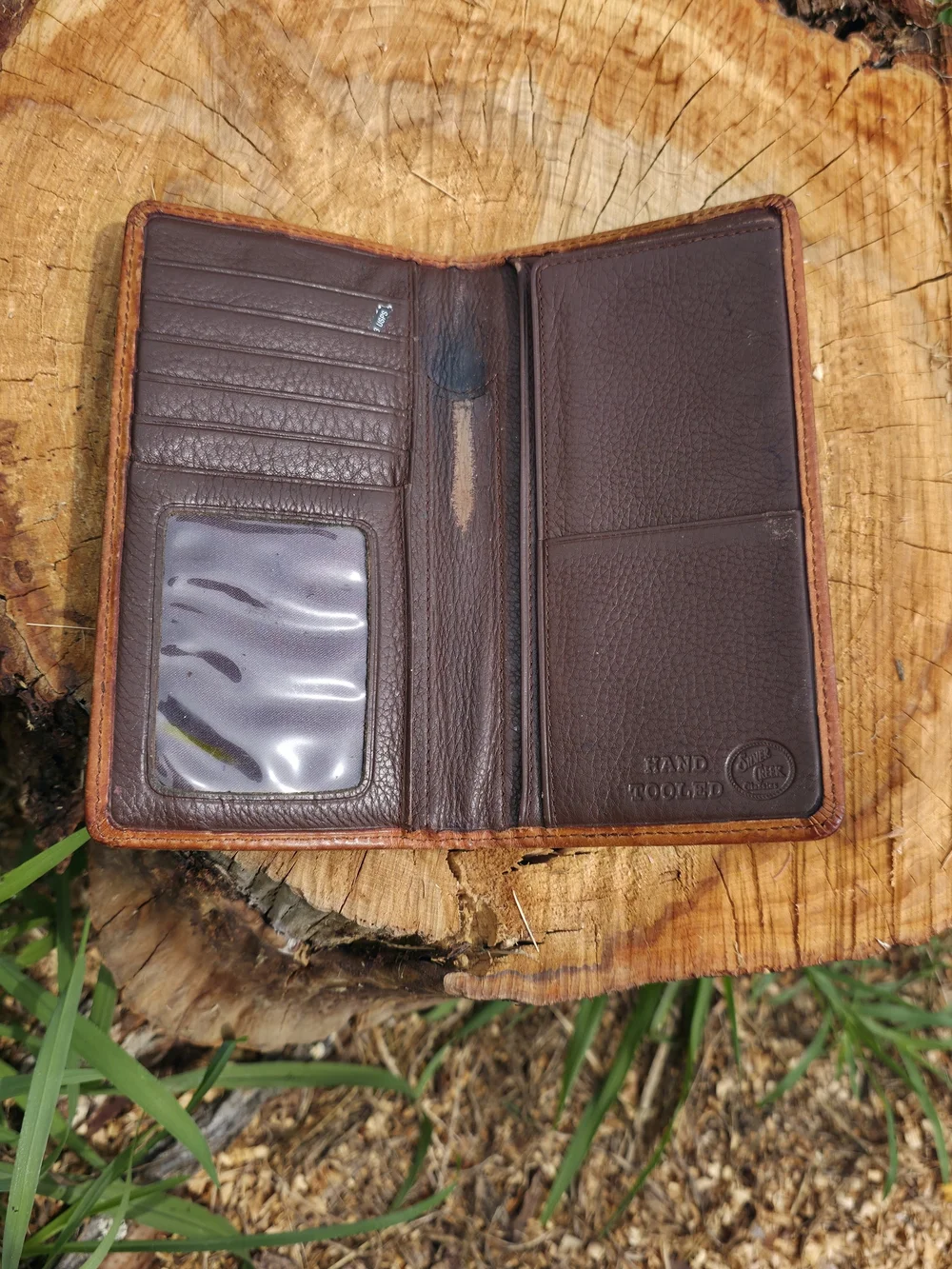 Embossed Floral Leather Wallet - Brown